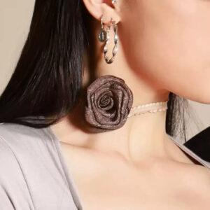 Z Women's Rose Flower Necklace Latin Dance Accessories