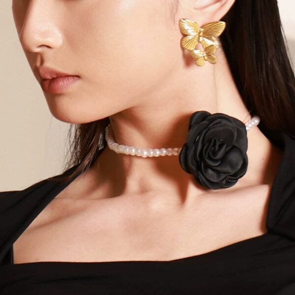 Z Women's Rose Flower Necklace Latin Dance Accessories - Image 5